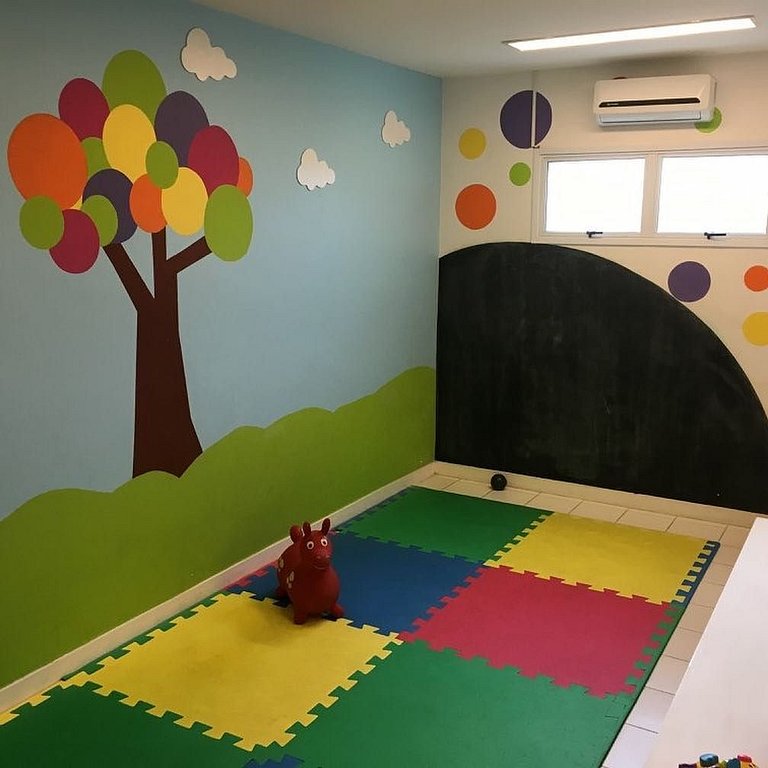 Loft aconchegante com sol da manhã e vista exclusiva. Seu re