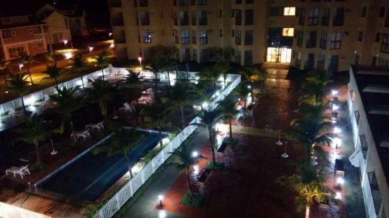 Reserva do Sahy: Apto Moderno com Vista Piscina