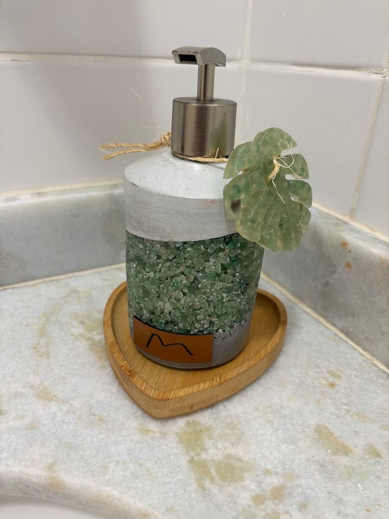 Reserva do Sahy: Apto Moderno com Vista Piscina