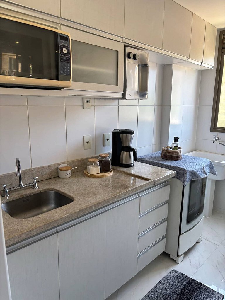 Reserva do Sahy: Apto Moderno com Vista Piscina