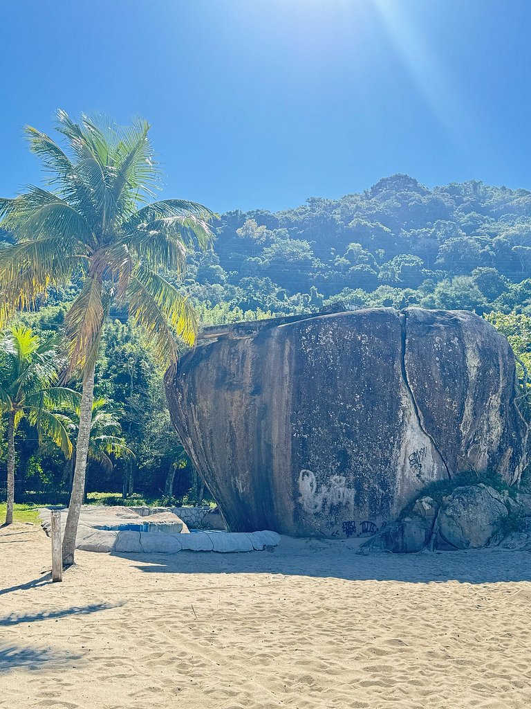 Loft no Sahy: aproveite praia, piscina e cachoeira