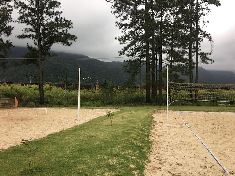 Loft no Sahy: aproveite praia, piscina e cachoeira