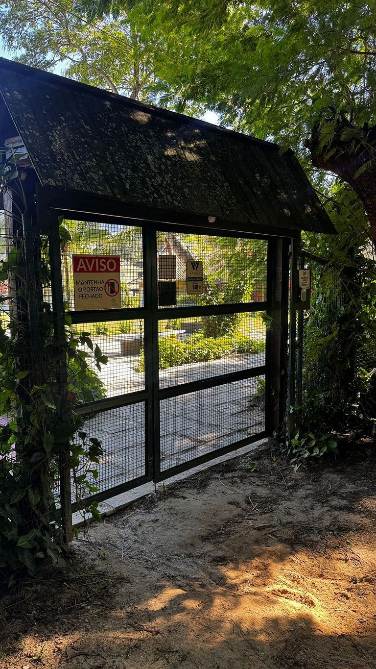 Loft no Sahy: aproveite praia, piscina e cachoeira