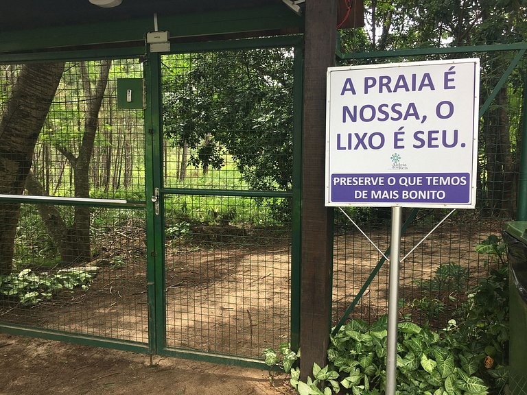 Amplo loft térreo na Reserva do Sahy