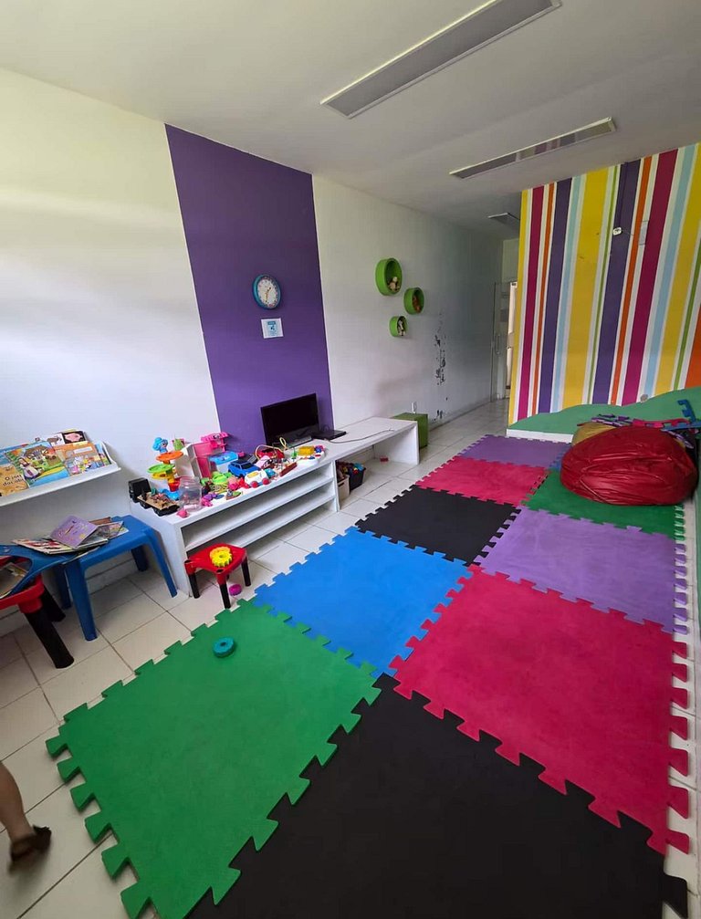 Amplo loft térreo na Reserva do Sahy