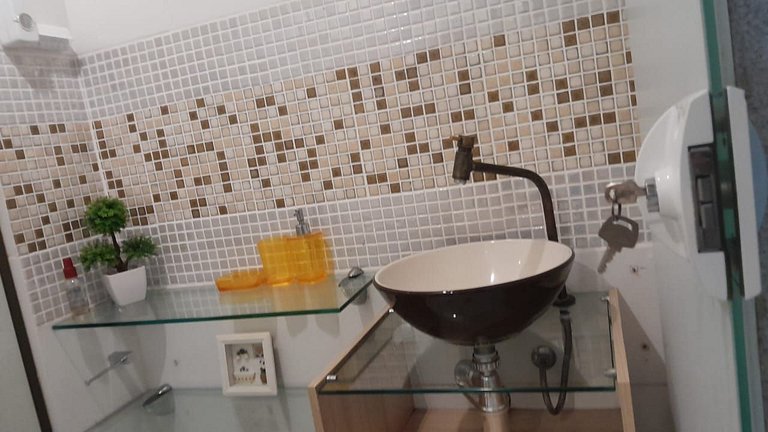 Amplo loft térreo na Reserva do Sahy