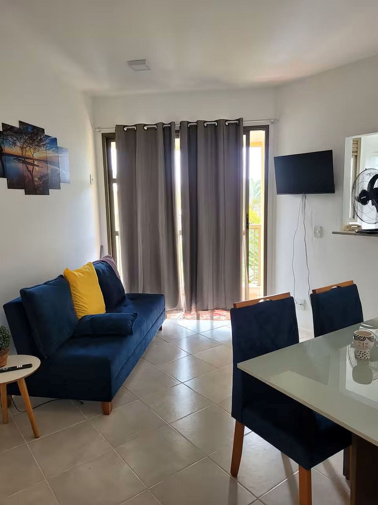 Reserva do Sahy: Apartamento amplo com quarto e varanda