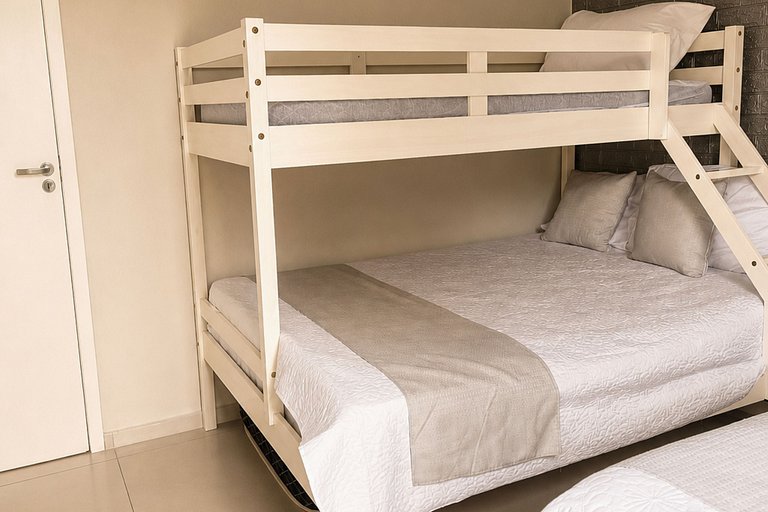Reserva do Sahy, Condado: Apartamento térreo