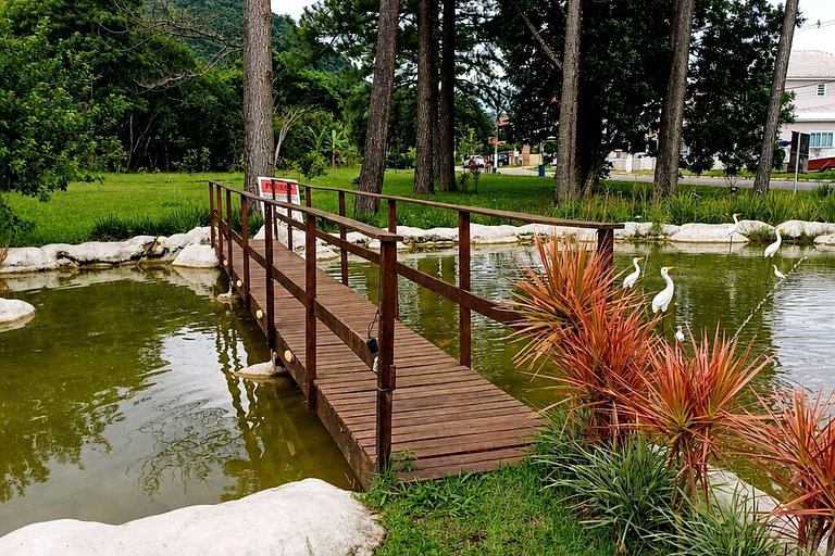 Reserva do Sahy: Apto Moderno com Vista Piscina