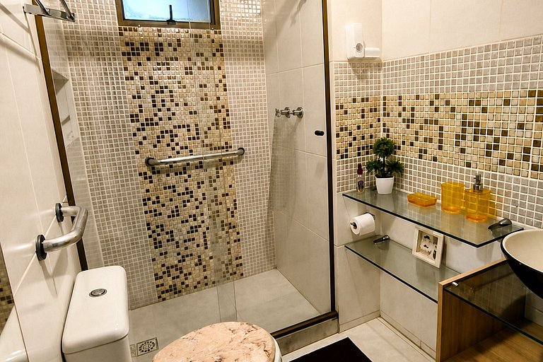 Amplo loft térreo na Reserva do Sahy